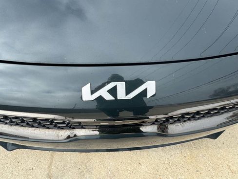 Used 2022 Kia Stinger GT2 image 26