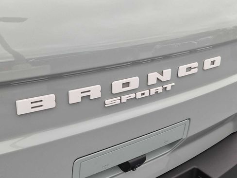 Used 2022 Ford Bronco Sport Outer Banks w/ Tech Package image 11