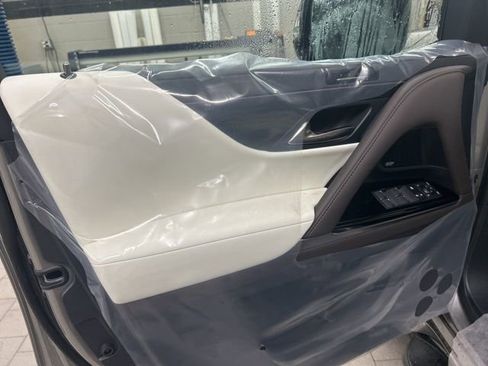 New 2026 Lexus LX 600 4WD w/ Luxury Package image 15