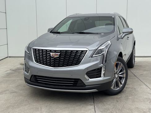 New 2025 Cadillac XT5 Premium Luxury image 1