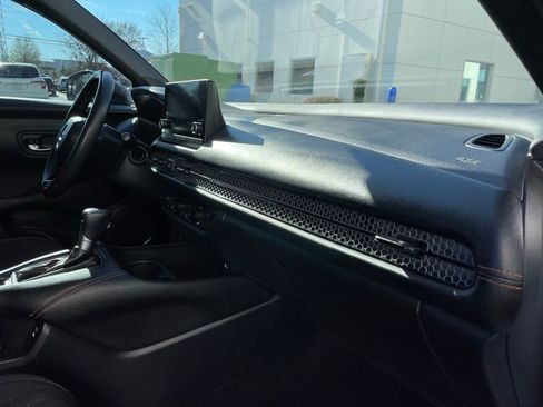 Certified 2024 Honda HR-V Sport image 33