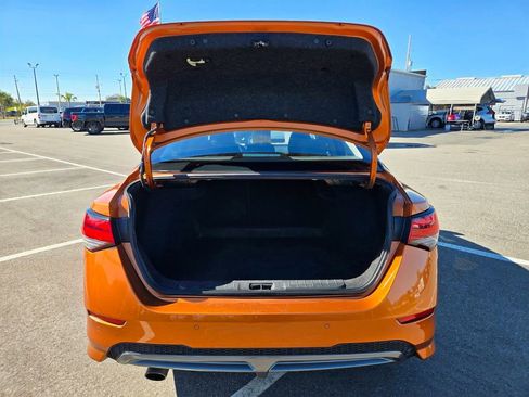 Used 2020 Nissan Sentra SR image 18