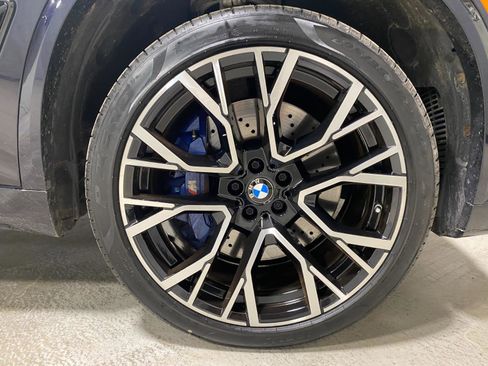 Used 2021 BMW X5 M w/ Competition Package image 31