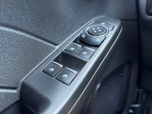 Used 2023 Ford Escape Platinum w/ Premium Technology Package AWD/4WD image 28