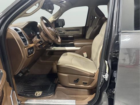 Used 2019 RAM 2500 Laramie AWD/4WD image 10