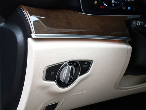 Used 2021 Mercedes-Benz E 350 Sedan image 24