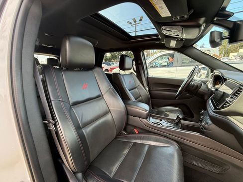 Used 2022 Dodge Durango R/T w/ Tow 'N Go Group AWD/4WD image 38