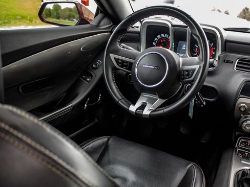 Used 2010 Chevrolet Camaro SS w/ RS Package RWD image 36