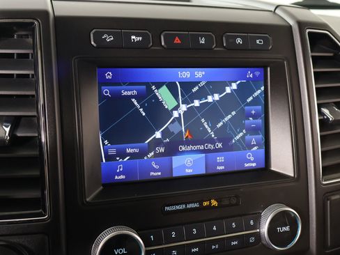 Used 2021 Ford Expedition Max Limited image 7