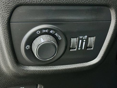 Certified 2024 Jeep Grand Cherokee Altitude AWD/4WD image 18