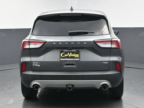 Used 2022 Ford Escape SEL w/ Technology Package image 4