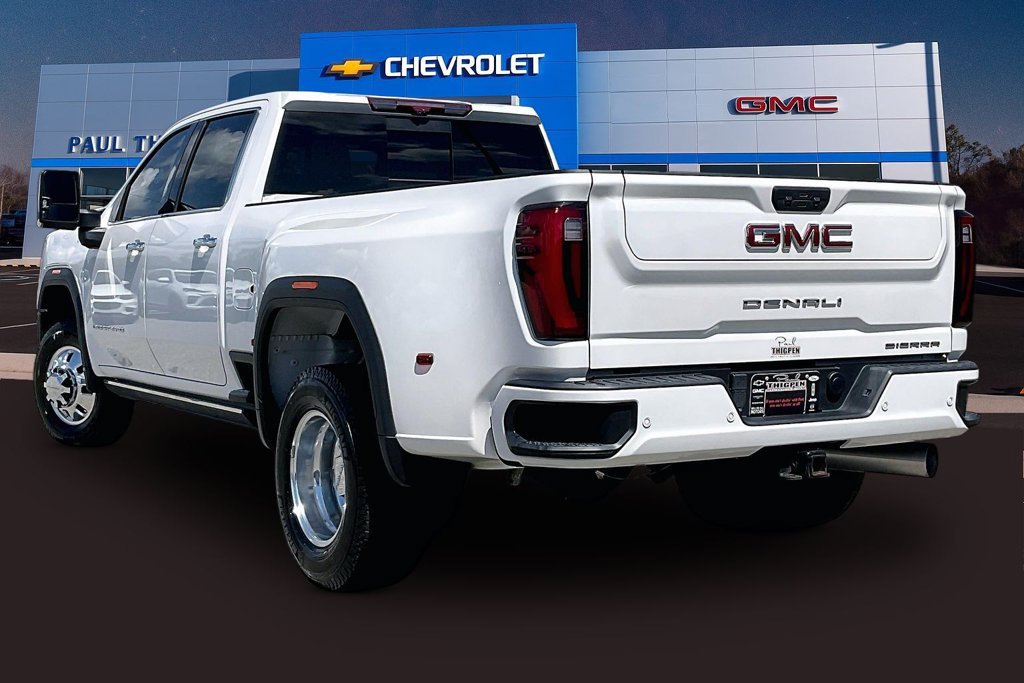 Used 2024 GMC Sierra 3500 Denali w/ Denali Reserve Package AWD/4WD image 5