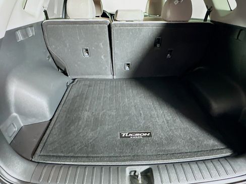 Used 2018 Hyundai Tucson SE image 26