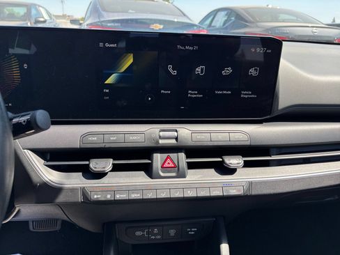 Used 2025 Kia K4 FWD image 20