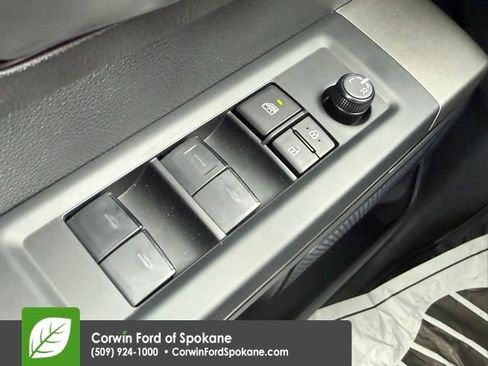 Used 2026 Toyota Tundra SR5 AWD/4WD image 19