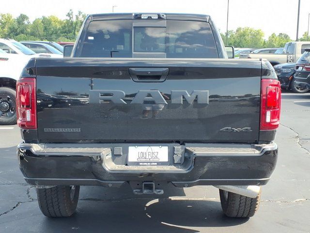 New 2026 RAM 3500 Big Horn AWD/4WD image 17
