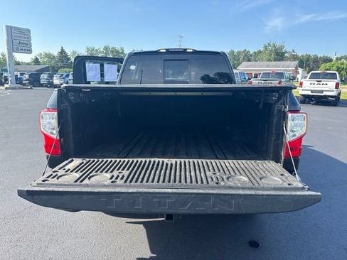 Used 2019 Nissan Titan PRO-4X AWD/4WD image 43