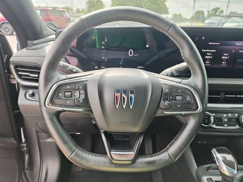 Used 2024 Buick Envista Preferred FWD image 17