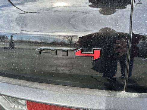 New 2026 GMC Acadia AT4 w/ Super Cruise Package image 33