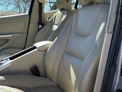 Used 2013 Volvo S60 T5 image 16