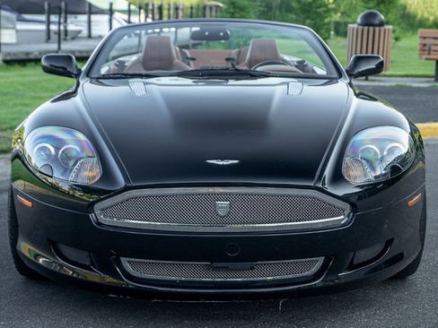 Used 2008 Aston Martin DB9 Volante RWD image 13