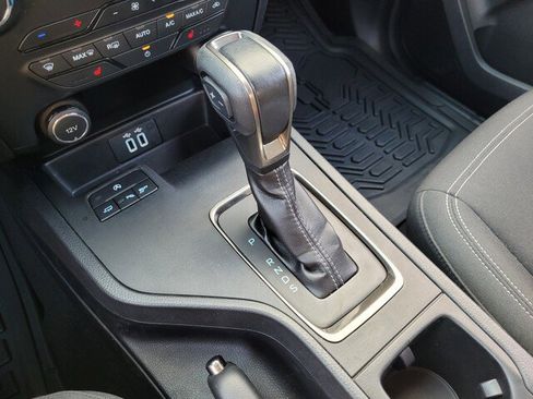 Used 2019 Ford Ranger XLT w/ Equipment Group 302A Luxury image 24