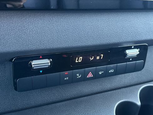 New 2025 Mercedes-Benz Sprinter 2500 image 19