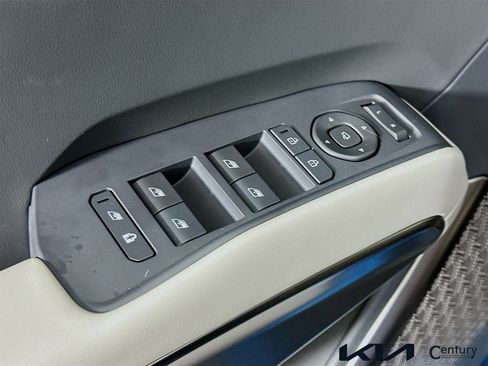 New 2026 Kia EV9 Wind AWD/4WD image 17