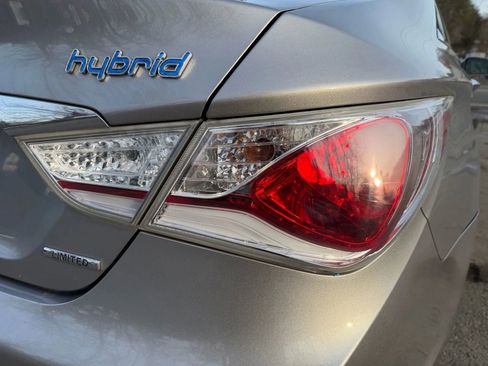 Used 2013 Hyundai Sonata Limited image 11