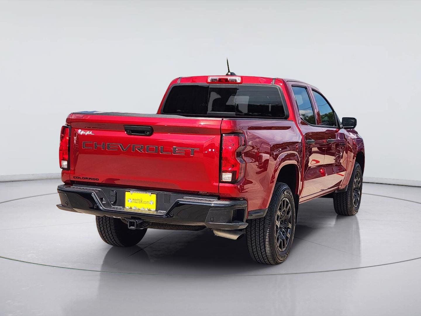 Used 2025 Chevrolet Colorado W/T w/ WT Custom Package RWD image 7