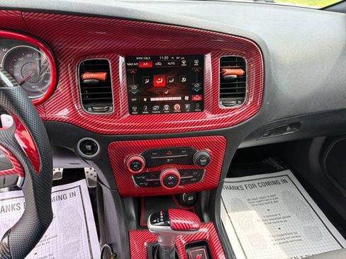 Used 2016 Dodge Charger R/T RWD image 19