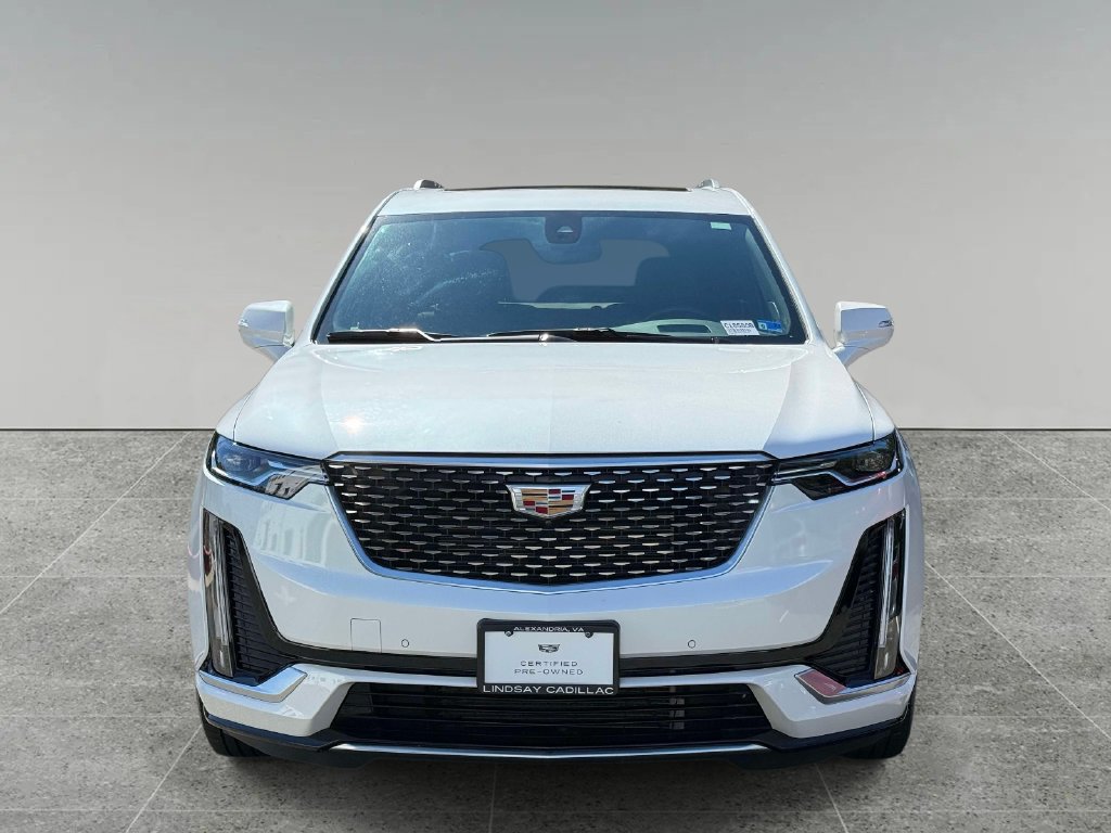 Used 2024 Cadillac XT6 Premium Luxury w/ Technology Package AWD/4WD image 9