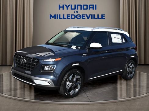 New 2026 Hyundai Venue SEL FWD image 1