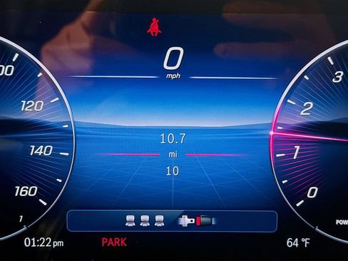 Used 2026 Mercedes-Benz GLC 300 4MATIC image 13