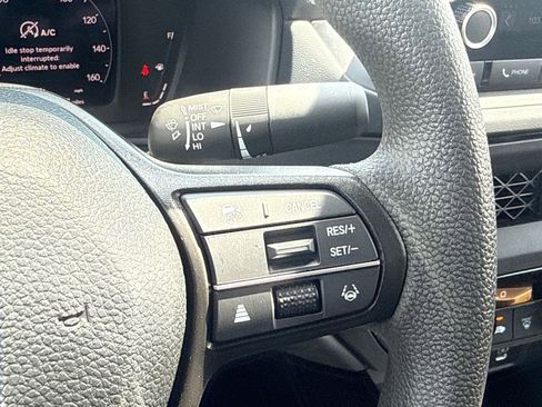 Used 2025 Honda Accord LX image 23