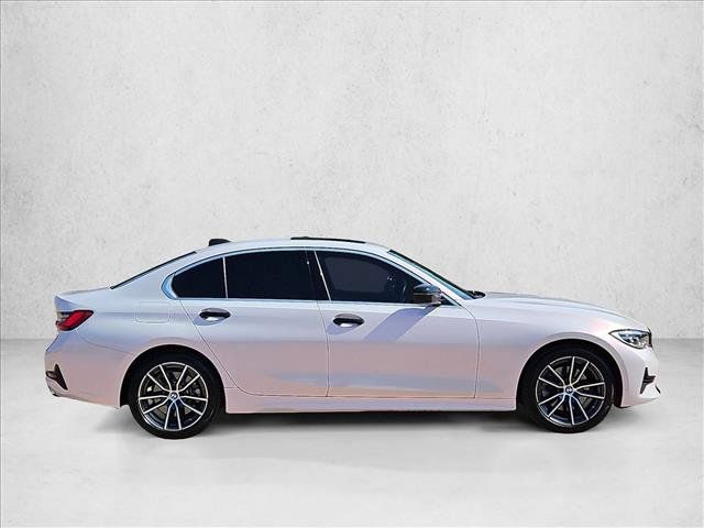 Used 2020 BMW 330i Sedan w/ Convenience Package RWD image 4