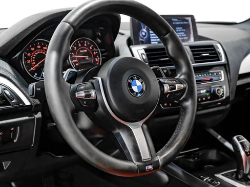 Used 2016 BMW M235i xDrive Coupe image 22