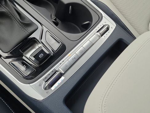 New 2026 Kia Carnival SX Prestige FWD image 36