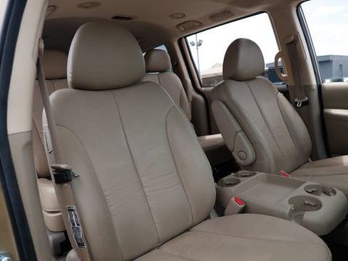 Used 2011 Kia Sedona EX w/ Luxury Pkg FWD image 19