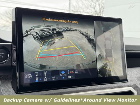 Used 2025 Toyota Tacoma Limited image 8