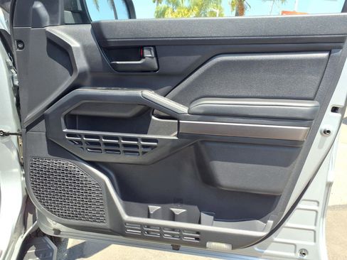 Used 2025 Toyota 4Runner SR5 AWD/4WD image 24