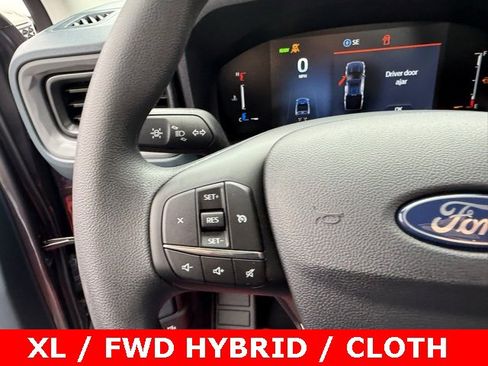 New 2025 Ford Maverick XL image 27