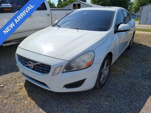 Used 2012 Volvo S60 T5 w/ Climate Pkg FWD image 1