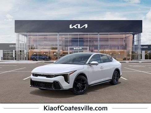 New 2025 Kia K4 GT-Line Turbo image 1