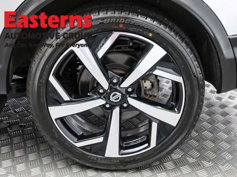 Used 2022 Nissan Rogue Sport SL w/ Premium Package AWD/4WD image 32