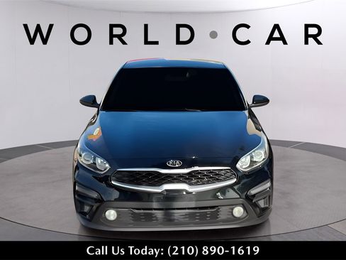 Used 2021 Kia Forte Sedan image 3