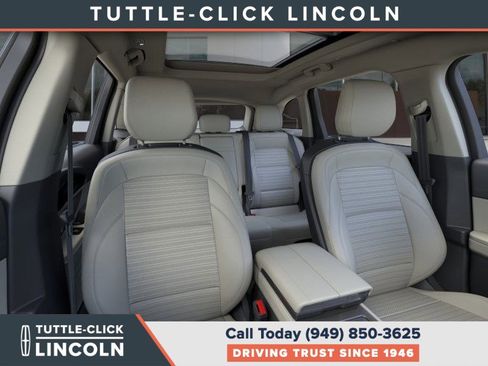 New 2026 Lincoln Nautilus Reserve w/ Jet Appearance Package image 10
