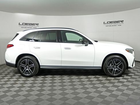 Used 2025 Mercedes-Benz GLC 300 4MATIC image 6
