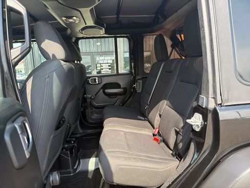 Used 2020 Jeep Wrangler Unlimited Sport AWD/4WD image 14
