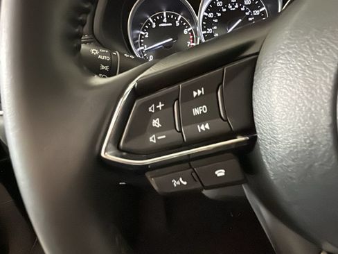 Used 2025 MAZDA CX-5 AWD 2.5 S w/ Preferred Package image 19